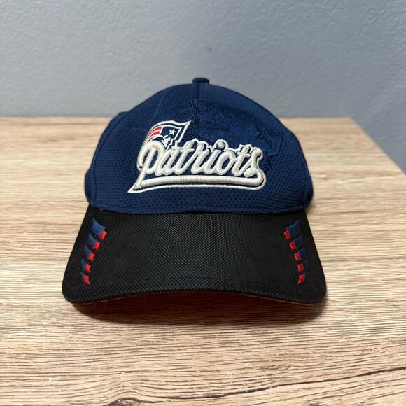 New Era 39Thirty Cap NFL New England Patriots Men's Adjustable  Size S-M - Picture 1 of 6